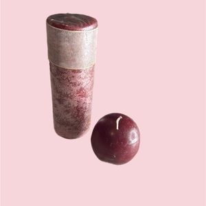 Maroon candles